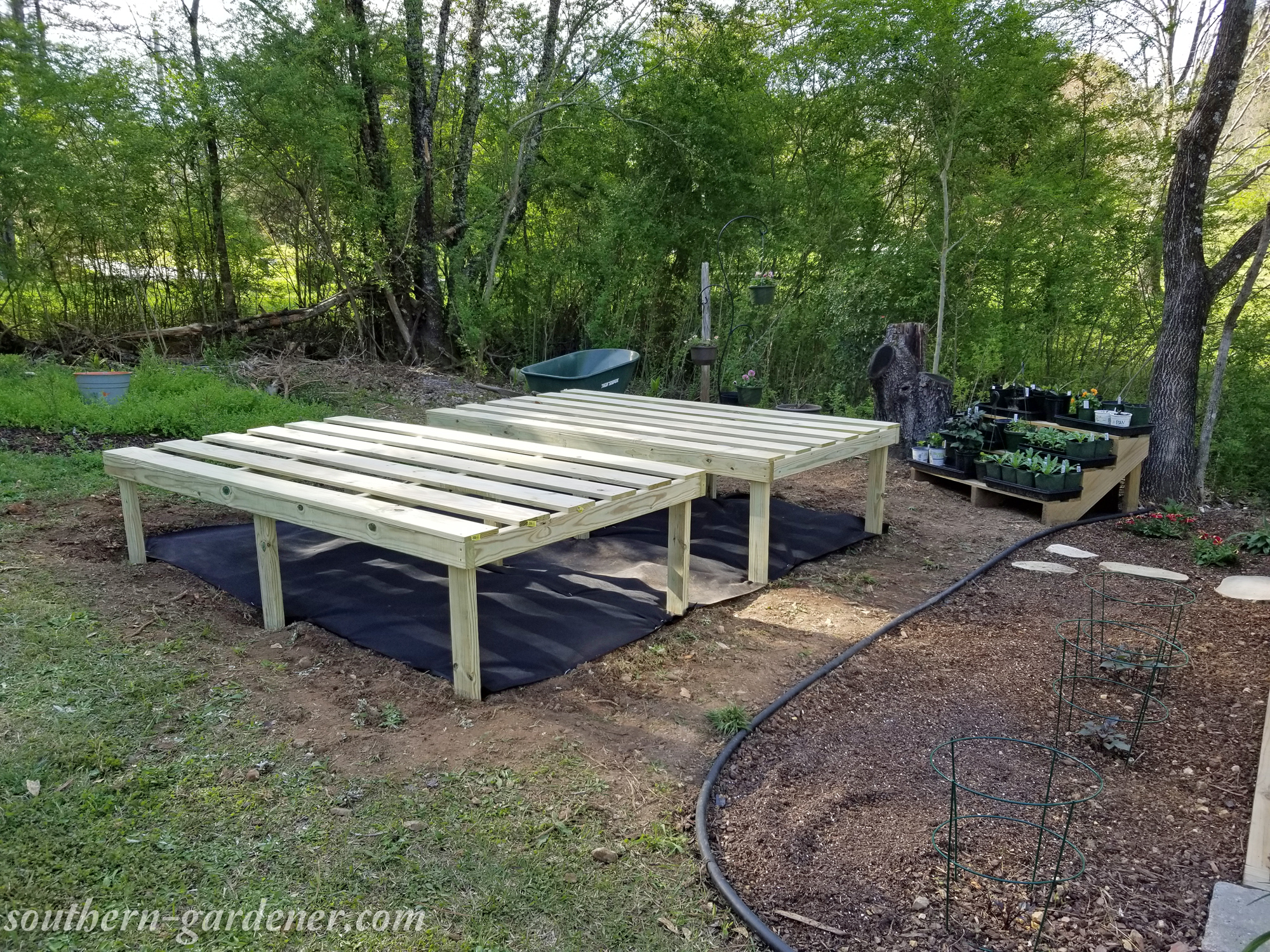 leveling greenhouse display tables