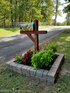 mailbox flowerbed & makeover